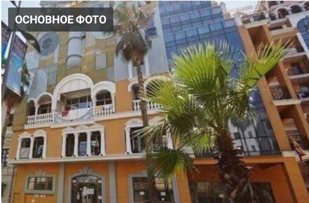 Apartament On Rustaveli Batumi Exterior photo